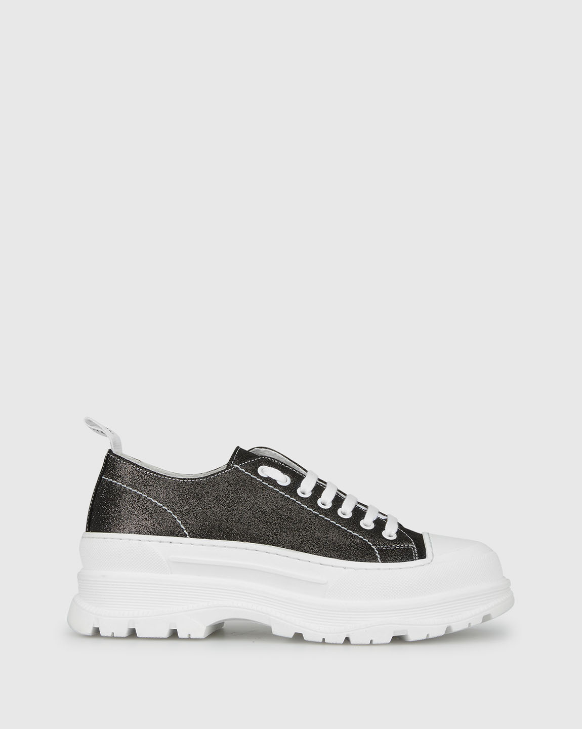 Sneakers A050 Black laminate | Due Lune